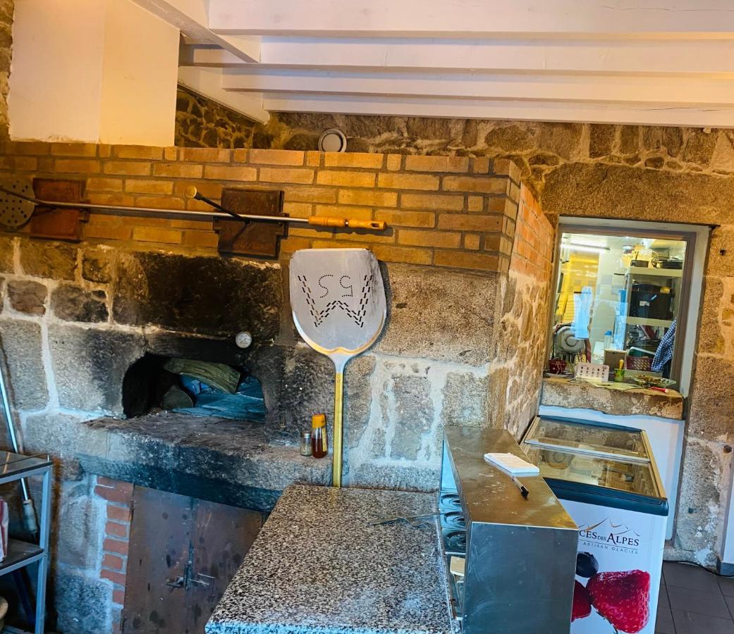 Auberge De Thelis Eksteriør billede